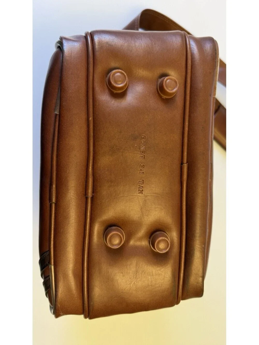 1970s Vintage Coast S-1 Tan Padded Camera Bag With Shoulder Strap